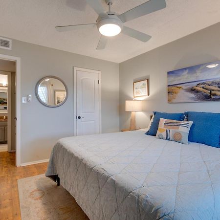Waterfront Lake Travis Home With Pool Access! Point Venture エクステリア 写真