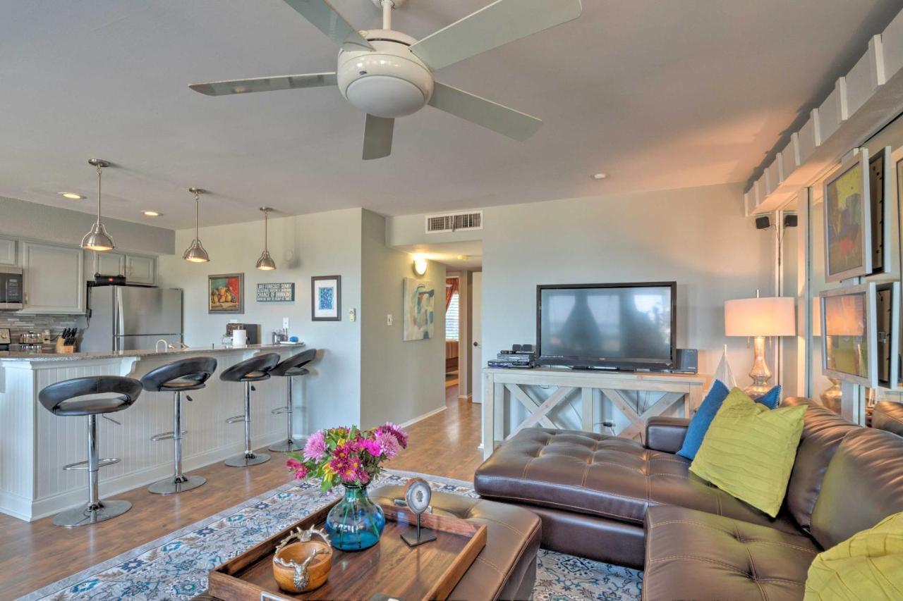 Waterfront Lake Travis Home With Pool Access! Point Venture エクステリア 写真