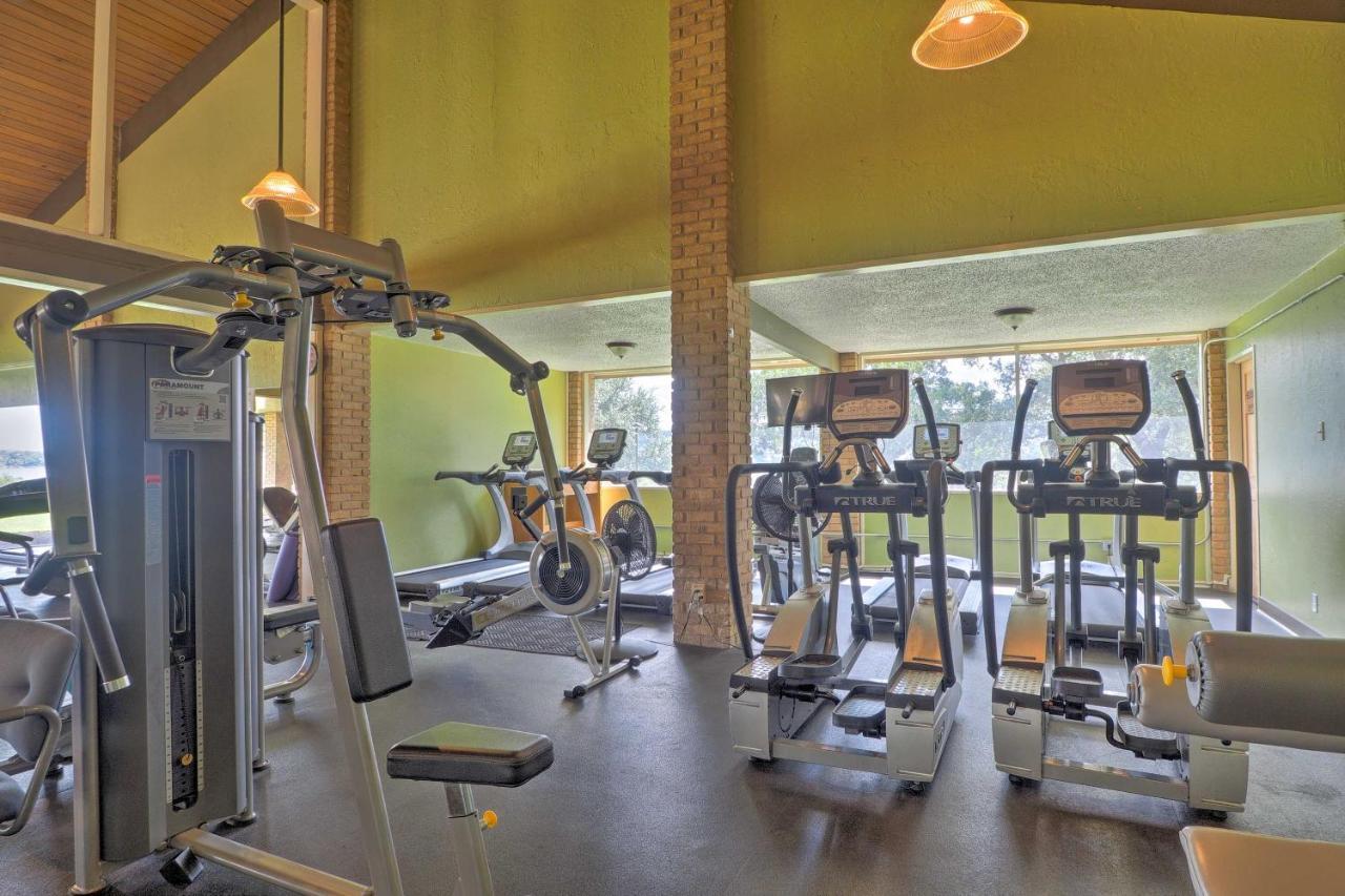 Waterfront Lake Travis Home With Pool Access! Point Venture エクステリア 写真